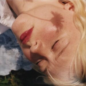 Maisie Peters – Florescence